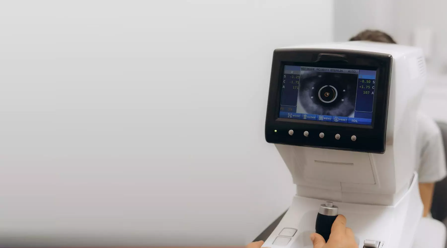 Пневмотонометрия